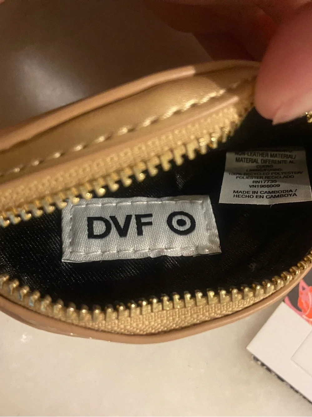 NWT Diane von Furstenberg Gold Lip-Shaped Keychain Pouch DVF